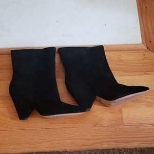 VINCE CAMUTO BOOTS